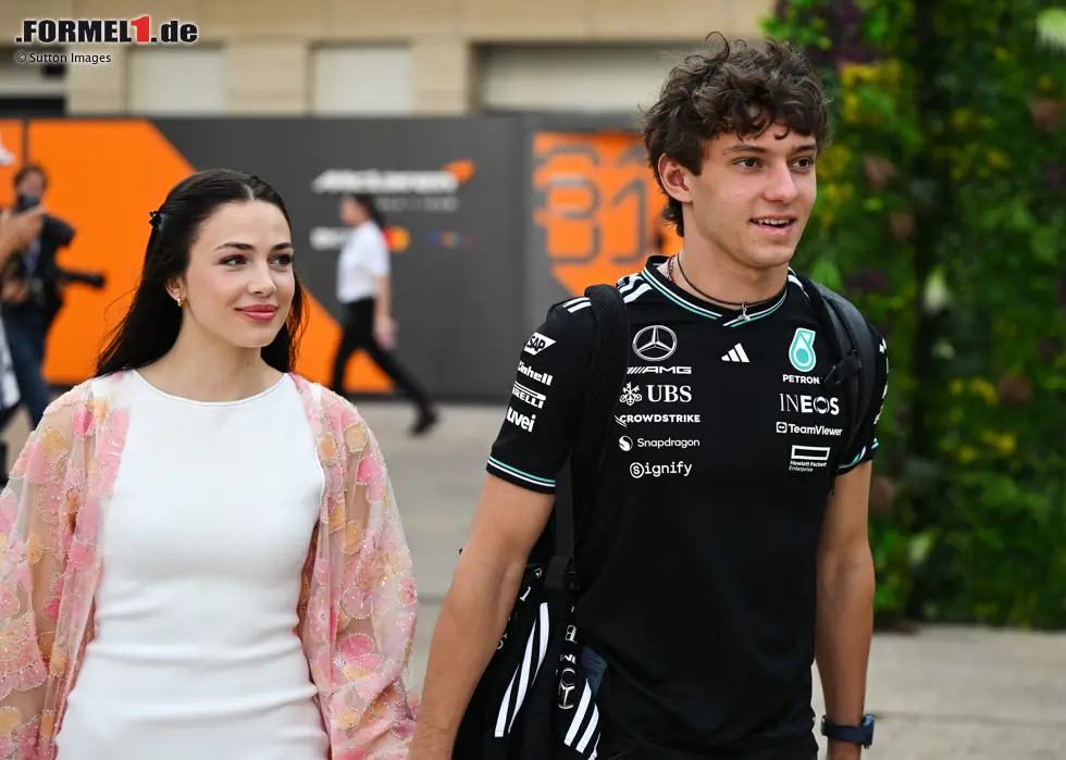 Foto zur News: Eliska Babickova mit Andrea Kimi Antonelli (Mercedes)