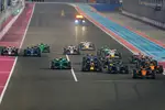 Foto zur News: Formel-1-Start zum Sprint in Katar 2025