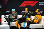Gallerie: Oscar Piastri (McLaren), George Russell (Mercedes) und Lando Norris (McLaren)