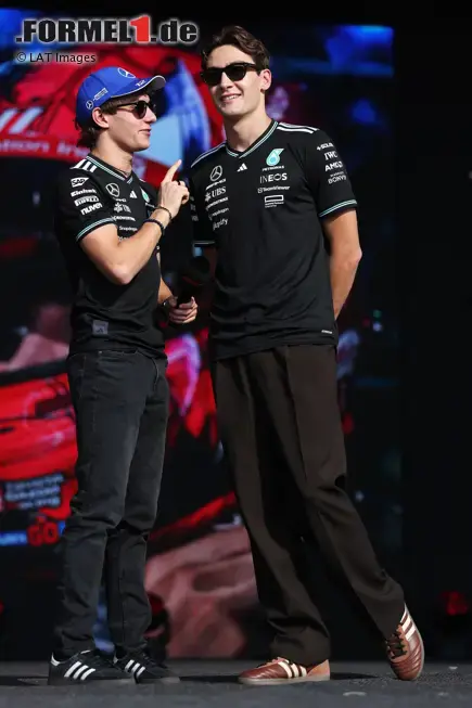 Foto zur News: Andrea Kimi Antonelli (Mercedes) und George Russell (Mercedes)