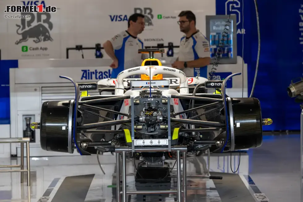 Foto zur News: Racing Bulls VCARB 02