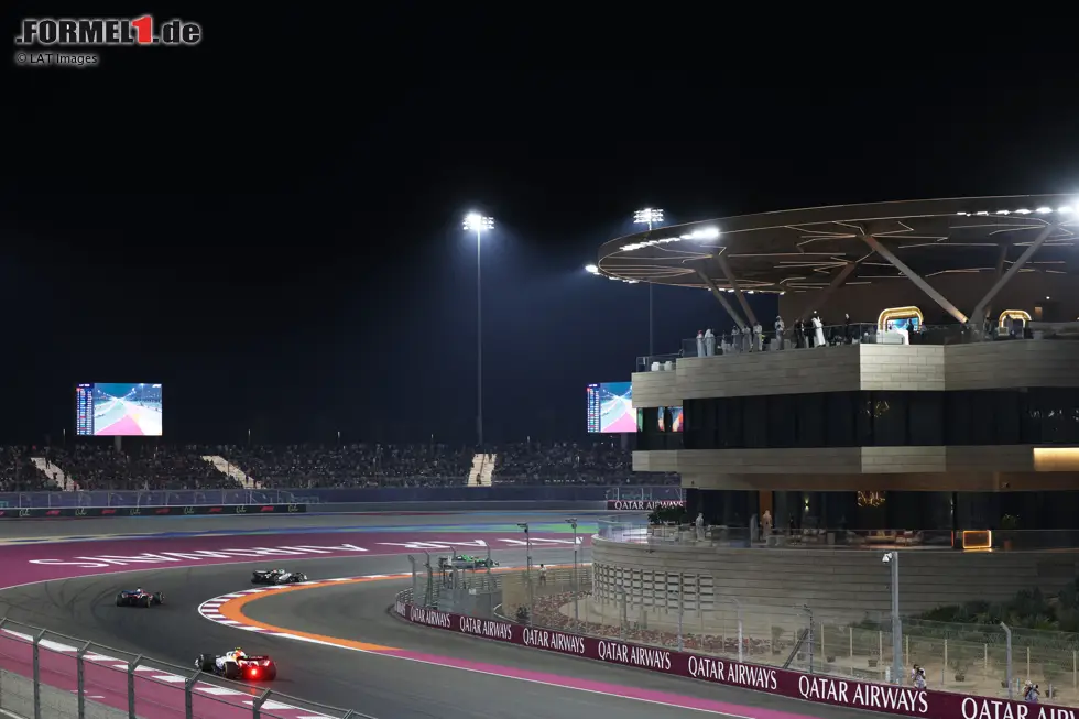 Foto zur News: Oliver Bearman (Haas), Charles Leclerc (Ferrari) und Liam Lawson (Racing Bulls)