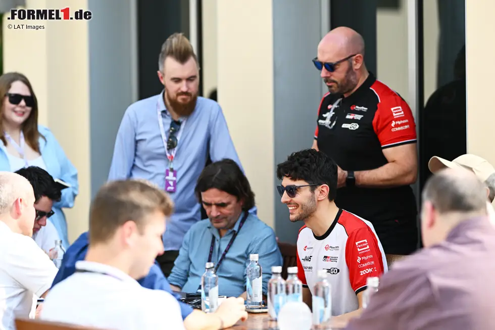 Foto zur News: Esteban Ocon (Haas)