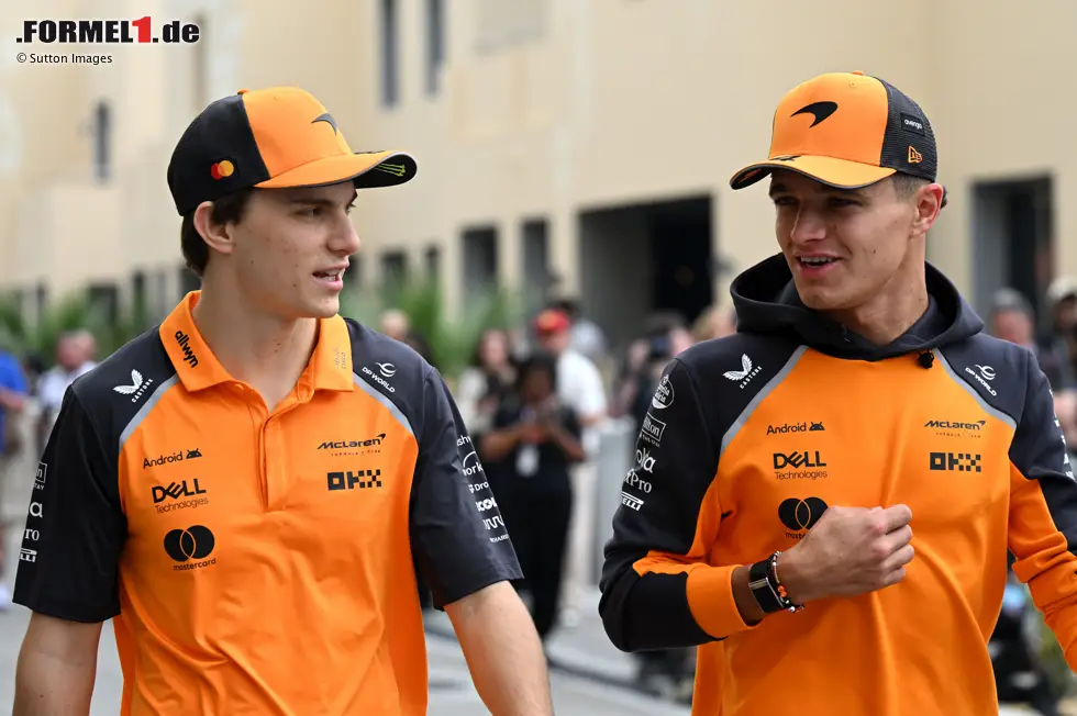 Foto zur News: Oscar Piastri (McLaren) und Lando Norris (McLaren)