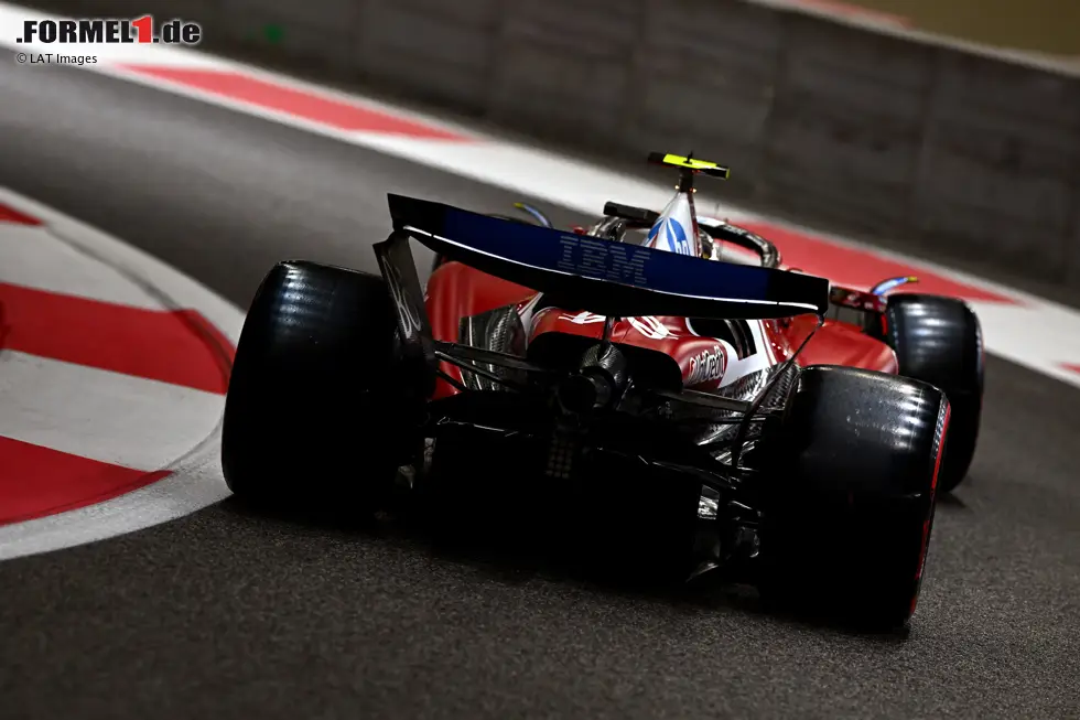 Foto zur News: Lewis Hamilton (Ferrari)