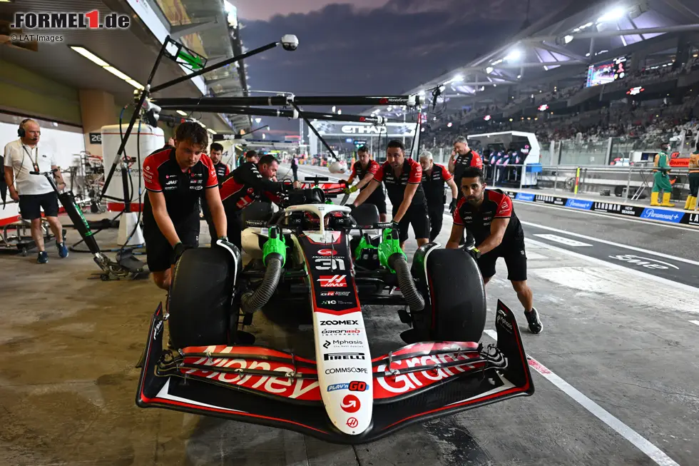 Foto zur News: Esteban Ocon (Haas)