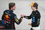 Foto zur News: Max Verstappen (Red Bull) und Oscar Piastri (McLaren)