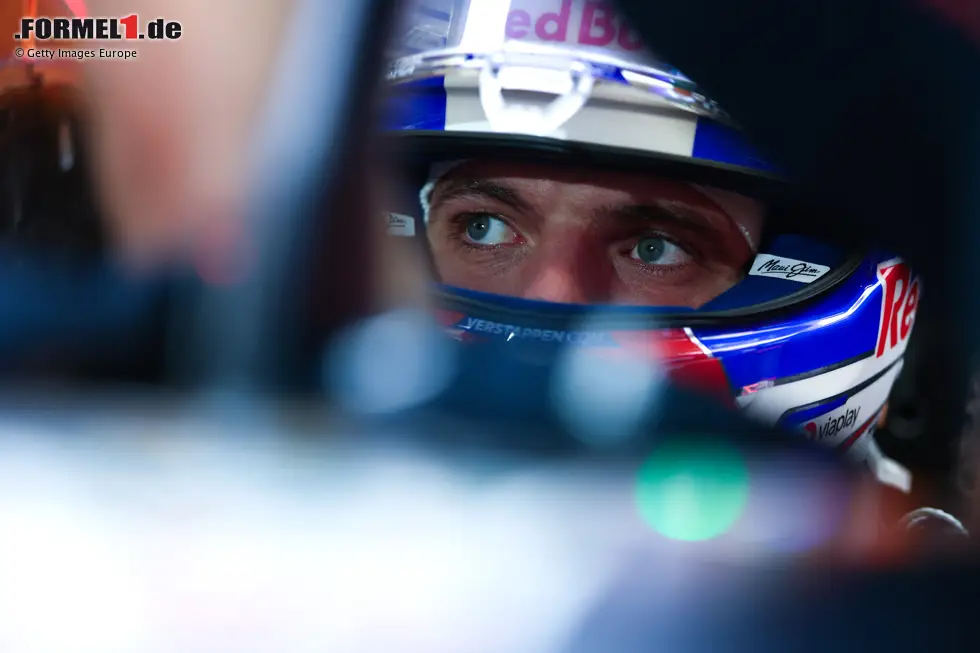 Foto zur News: Max Verstappen (Red Bull) und Mark Thompson
