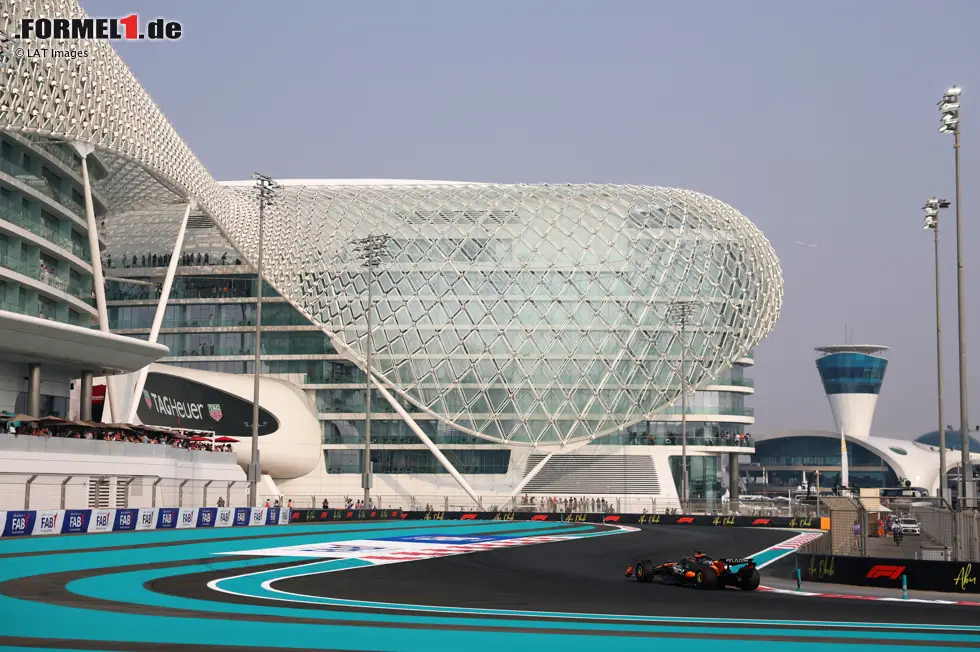 Foto zur News: Oscar Piastri (McLaren)