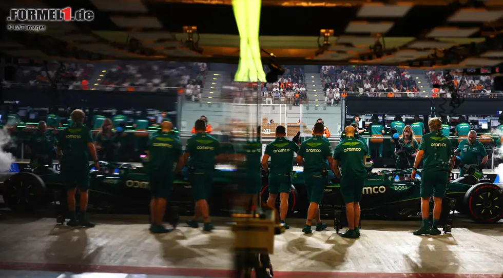 Foto zur News: Fernando Alonso (Aston Martin)