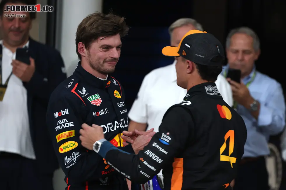 Foto zur News: Max Verstappen (Red Bull) und Lando Norris (McLaren)