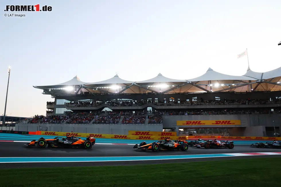 Foto zur News: Lando Norris (McLaren) und Oscar Piastri (McLaren)