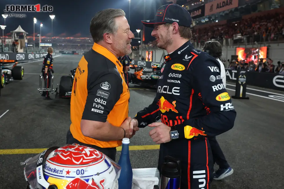 Foto zur News: Zak Brown und Max Verstappen (Red Bull)
