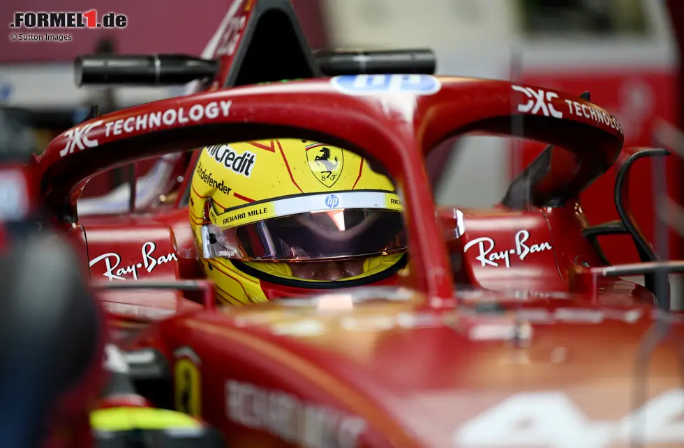 Foto zur News: Lewis Hamilton (Ferrari)