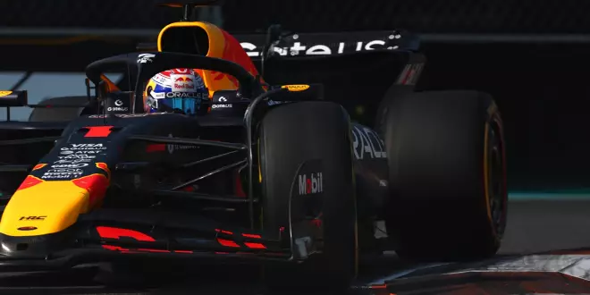 Foto zur News: Verliert Verstappen Rang vier?