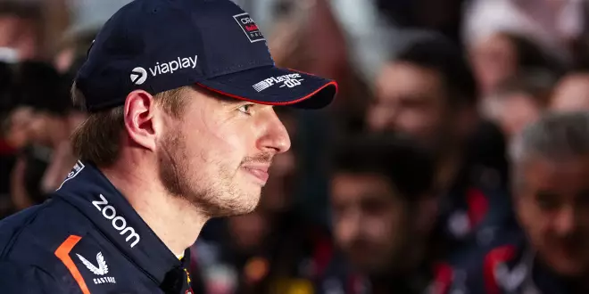Foto zur News: Verstappen auf der Nordschleife