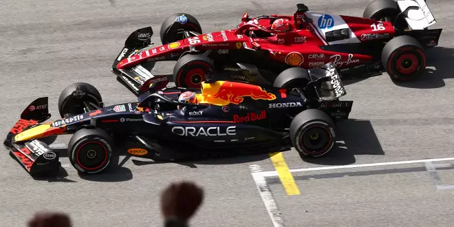 Foto zur News: Verstappen droht Rennsperre!