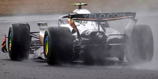 Foto zur News: Das Rennen in Silverstone jetzt live!