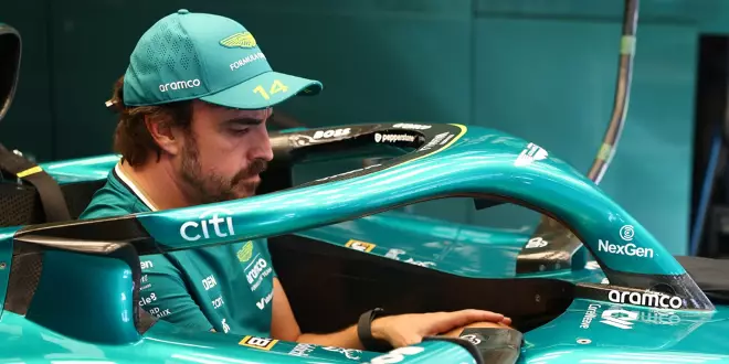 Foto zur News: Fernando Alonso fällt verletzt aus!