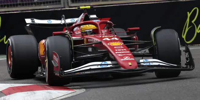 Foto zur News: Hamilton ignoriert Stallorder!