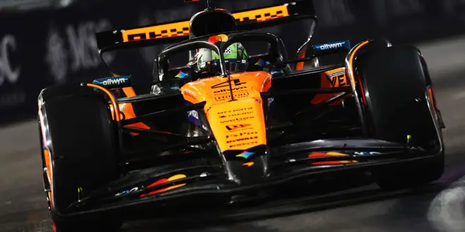 Foto zur News: Norris-Bestzeit & zwei rote Flaggen