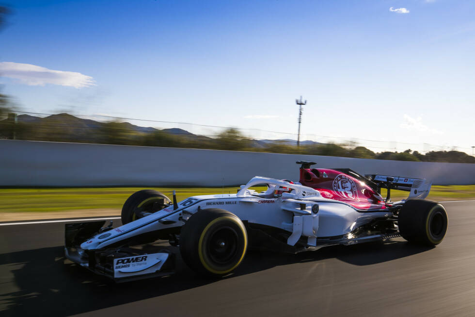 Foto zur News: Mit neuer Führung und neuem Sponsoring startet Sauber 2018 nach Jahren im sportlichen Nirgendwo wieder durch. Doch der Name Sauber hat ausgedient: Im Februar 2019 wird das Team in Alfa Romeo Racing umbenannt.