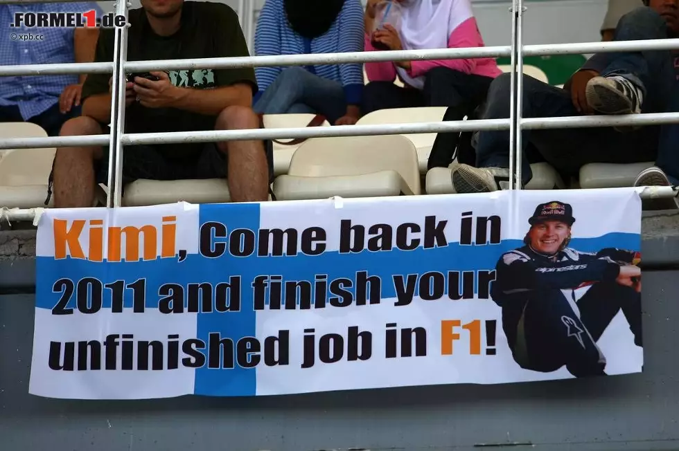 Foto zur News: Kimi Räikkönen holte am vergangenen Wochenende in Jordanien seine ersten Punkte in der Rallye-WM, die Formel-1-Fans wünschen sich aber, dass er 2011 in die Königsklasse zurückkehrt. Es heißt, dass er Mark Webbers Nachfolger bei Red Bull werden könnte, schließlich finanziert ihm Red Bull das Citroën-Cockpit in der Rallye-WM.

In Malaysia hat der Finne traditionell viele Fans, schließlich hat er auf dem Sepang-International-Circuit 2003 auf McLaren seinen ersten Grand Prix gewonnen.