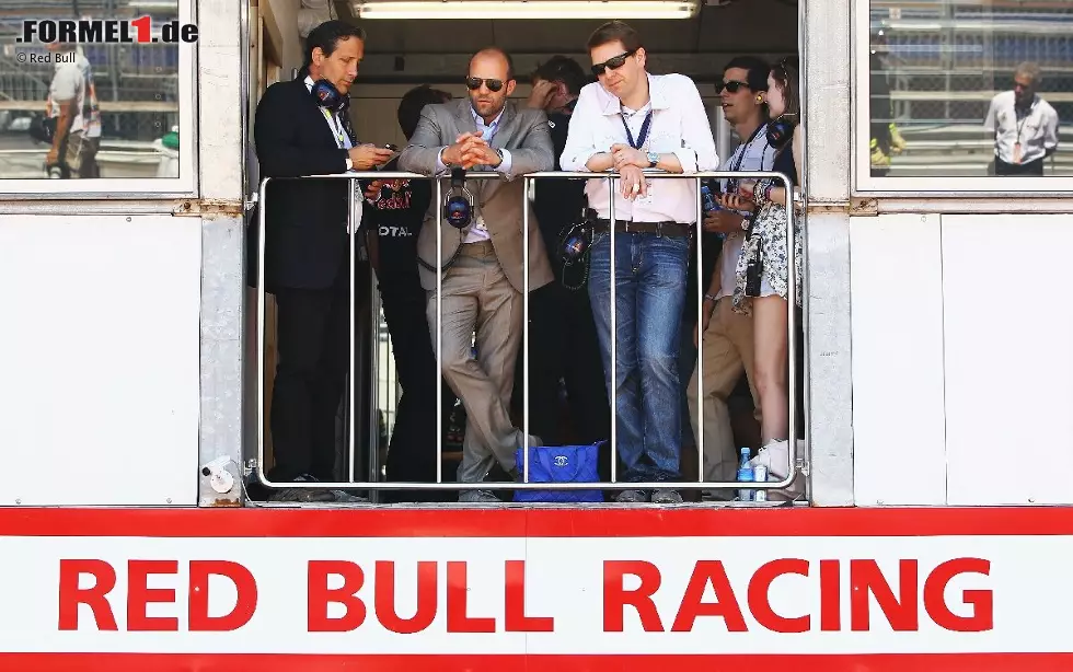 Hollywood-Schauspieler Jason Statham ("Transporter") war einer der Stargäste von Red Bull in Monaco. Foto zur News: Hollywood-Schauspieler Jason Statham ("Transporter") war einer der Stargäste von Red Bull in Monaco.