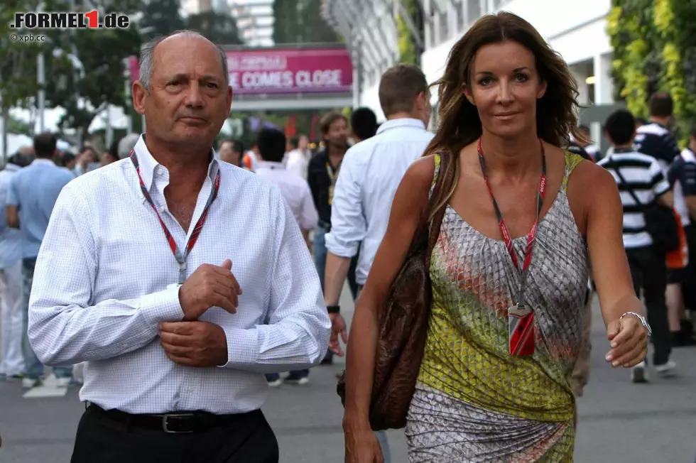 Foto zur News: "Mister McLaren" Ron Dennis, seit 2008 von seiner früheren Ehefrau Lisa getrennt, mit neuer Lebensgefährtin.