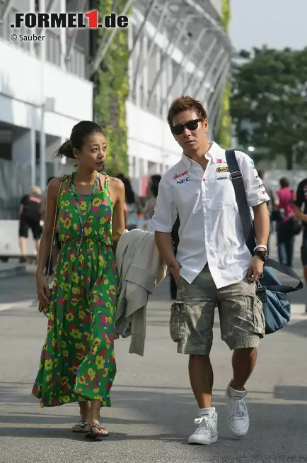 Foto zur News: Kamui Kobayashi mit Freundin Abiru Yu.