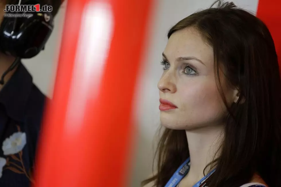 Foto zur News: Popstar Sophie Ellis-Bextor trat im Rahmen von Sonia Irvines Amber-Lounge-Party auf.
