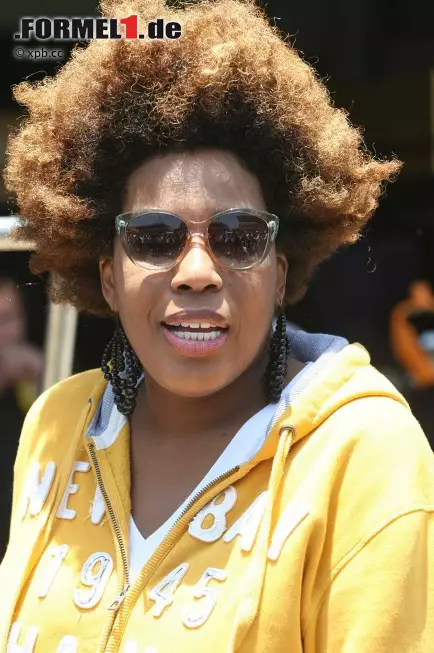 Foto zur News: ... und die amerikanische Krächz-Diva Macy Gray (&quot;I try&quot;) vertreten.