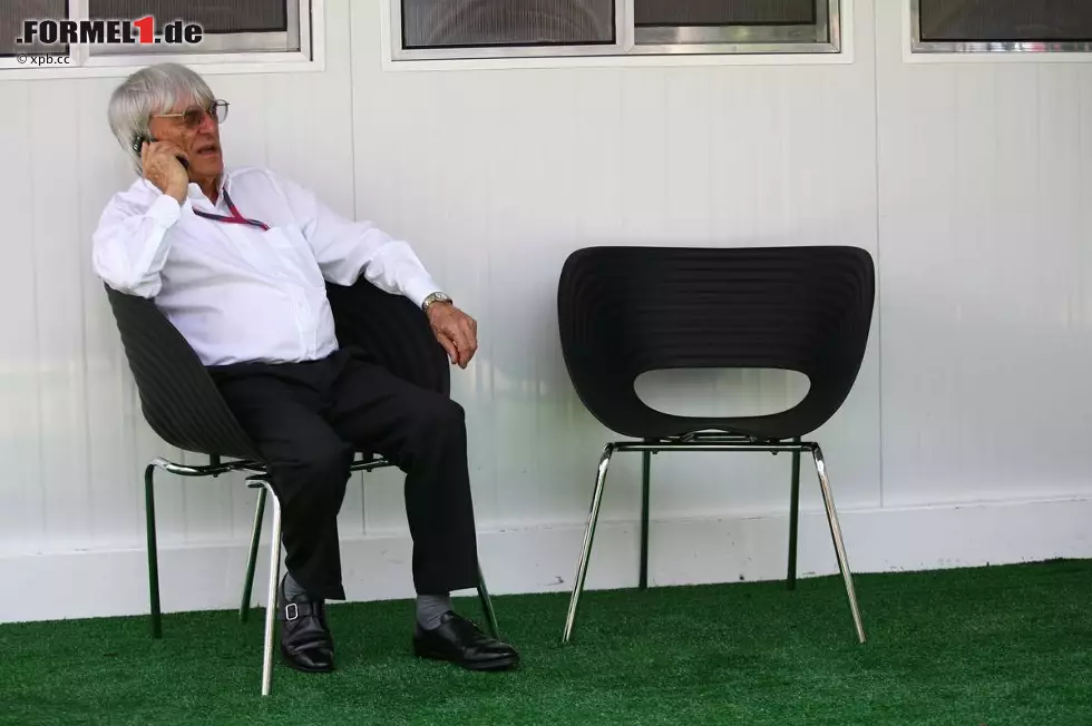 Foto zur News: "Mein linker Platz ist frei, drum wünsch ich mir den..."