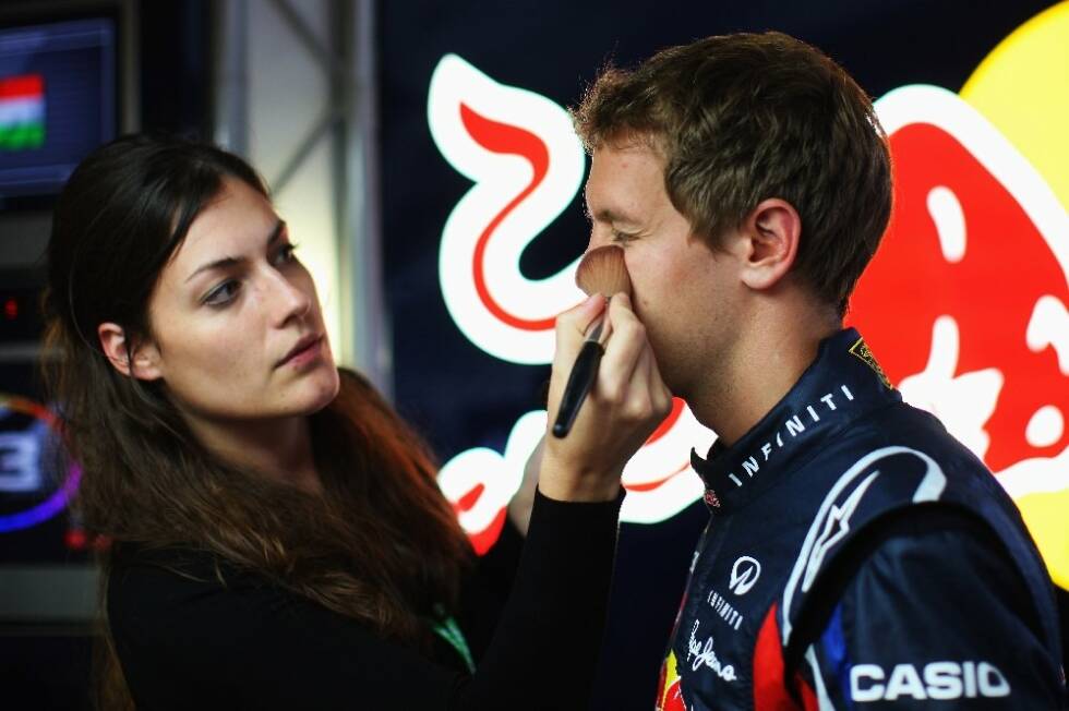 Foto zur News: G wie Geld, nicht so wichtig für Vettel, weshalb er lieber seine Ruhe genießt als noch mehr Werbeverträge abzuschließen