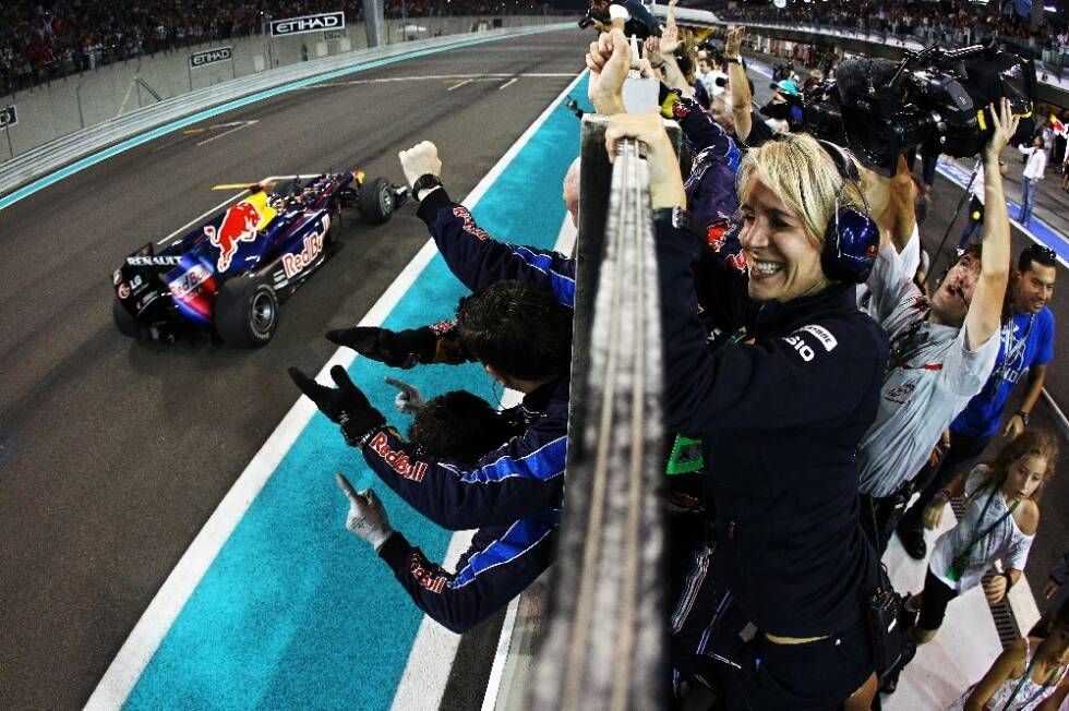 Foto zur News: W wie Wille, mit dem Vettel im vorigen Jahr in letzter Minute doch noch seinen ersten Titel geholt hatte