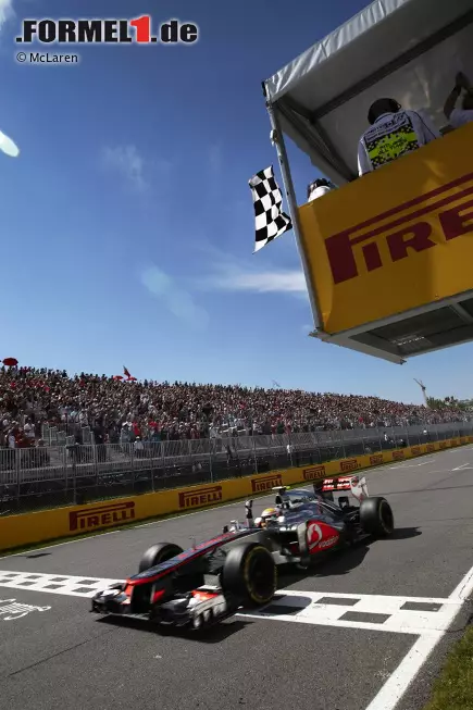 Gazzetta dello Sport (Italien): "Kraftprobe in Montreal. Hamilton erteilt Alonso und Vettel harte Hiebe. Hamilton ist der siebte Sieger im siebten Rennen. Ein Erfolg, der in die Geschichte eingeht. Red Bull begeht wie Ferrari Strategiefehler." Foto zur News: Gazzetta dello Sport (Italien): "Kraftprobe in Montreal. Hamilton erteilt Alonso und Vettel harte Hiebe. Hamilton ist der siebte Sieger im siebten Rennen. Ein Erfolg, der in die Geschichte eingeht. Red Bull begeht wie Ferrari Strategiefehler."