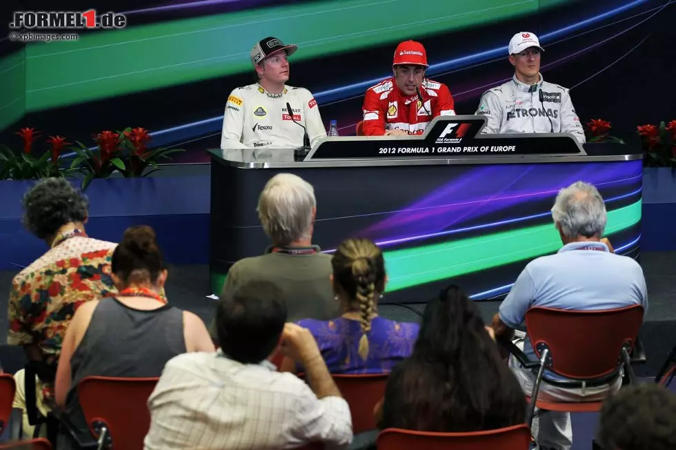 Corriere dello Sport (Italien): "Legendärer Alonso, ein Triumph in Valencia. Schumacher erobert das erste Podium seiner zweiten Karriere. Mit den Erfolgen von Alonso, Räikkönen und Schumacher ist es, als hätte Ferrari mit drei erfolgreichen Autos in Valencia gewonnen. An Alonsos Seite haben zwei Ex-Weltmeister das Podium bestiegen, die nach längerer Abwesenheit wieder in die Formel 1 zurückgekehrt sind." Foto zur News: Corriere dello Sport (Italien): "Legendärer Alonso, ein Triumph in Valencia. Schumacher erobert das erste Podium seiner zweiten Karriere. Mit den Erfolgen von Alonso, Räikkönen und Schumacher ist es, als hätte Ferrari mit drei erfolgreichen Autos in Valencia gewonnen. An Alonsos Seite haben zwei Ex-Weltmeister das Podium bestiegen, die nach längerer Abwesenheit wieder in die Formel 1 zurückgekehrt sind."
