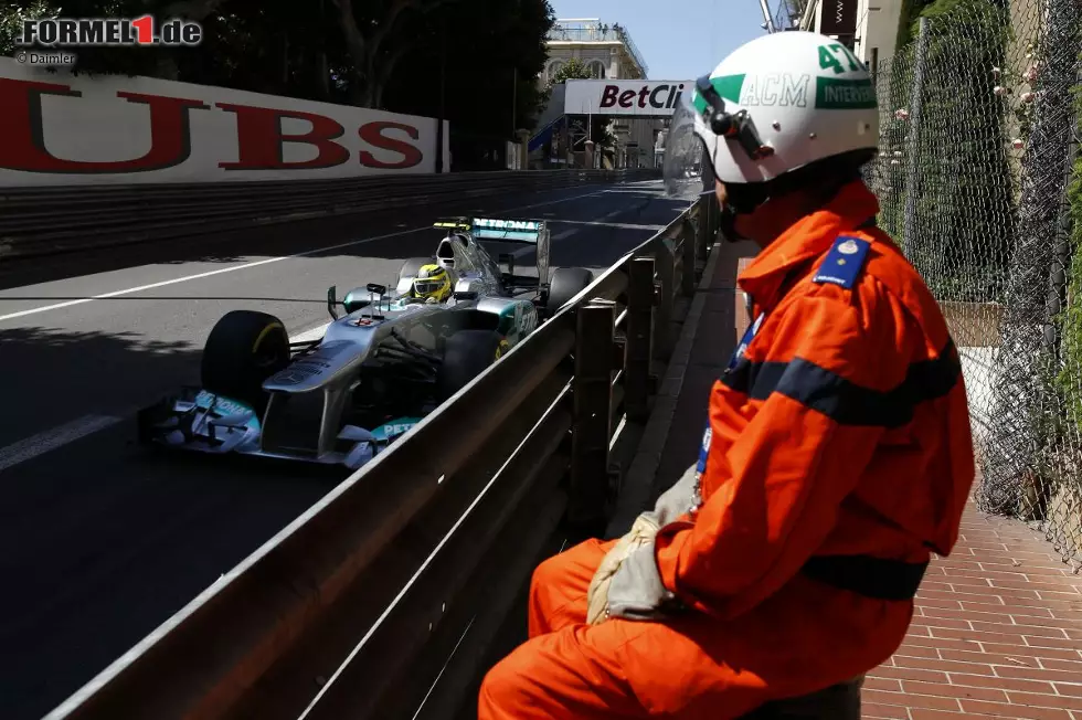 Die Faszination eines Klassikers: Nirgendwo sonst kommt man so nahe an die Strecke ran wie in Monaco. Foto zur News: Die Faszination eines Klassikers: Nirgendwo sonst kommt man so nahe an die Strecke ran wie in Monaco.
