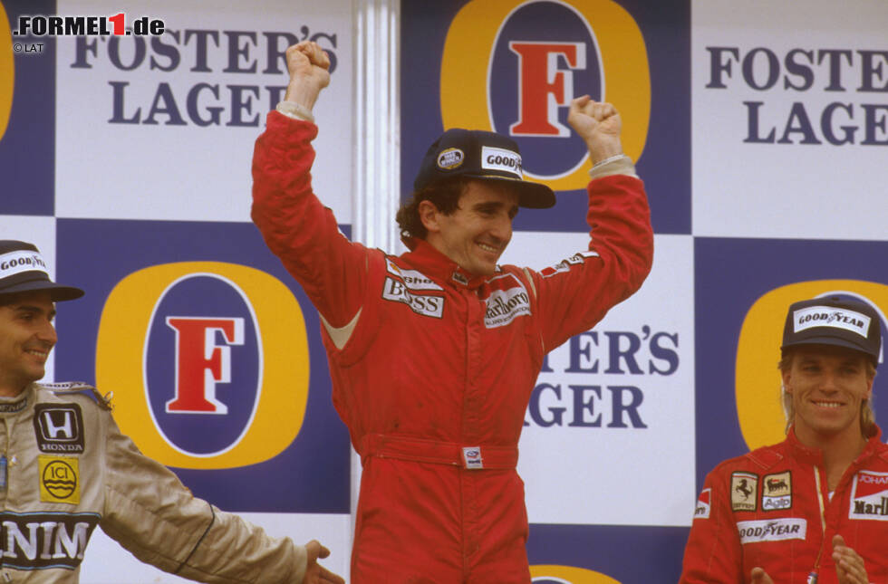 Foto zur News: 1986: Alain Prost gewinnt seinen zweiten Titel, diesmal allerdings gegen deutlich stärkere Konkurrenz. Erst ein Reifenplatzer von Williams-Pilot Nigel Mansell im letzten Rennen in Adelaide (Australien) entscheidet die Weltmeisterschaft zu seinen Gunsten.