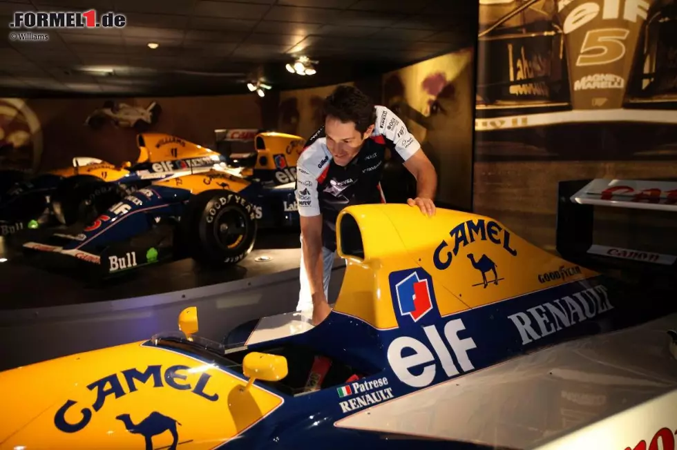 Heiß aufs Fahren: Bruno Senna freut sich darauf, die große Senna/Williams-Story fortzusetzen - und mindestens die ersten Punkte für diese klingende Allianz zu holen... Foto zur News: Heiß aufs Fahren: Bruno Senna freut sich darauf, die große Senna/Williams-Story fortzusetzen - und mindestens die ersten Punkte für diese klingende Allianz zu holen...