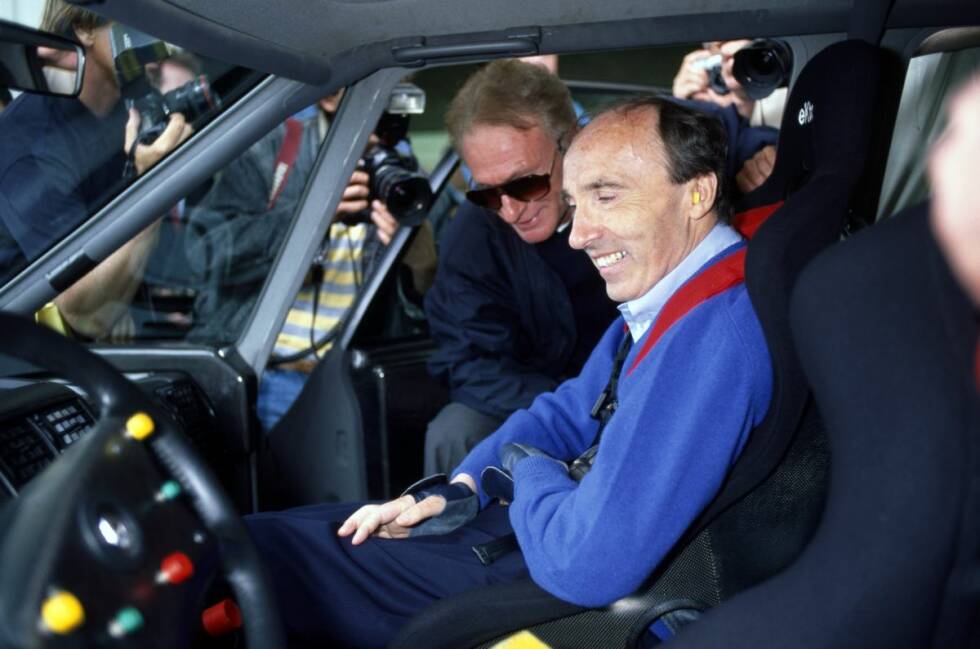 Foto zur News: Frank Williams beim Grand Prix von Frankreich 1995, in einem Renault Espace.