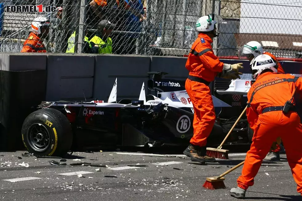 Foto zur News: El Mundo Deportivo (Spanien): "Rosberg triumphiert, Alonso enttäuscht. Der Deutsche siegt in Monaco 30 Jahre nach seinem Vater. Alonso schaffte es nicht, im ganzen Rennen nur einmal zu überholen. Die Unfälle waren die Protagonisten im Rennen. Vettels und Webbers Red Bulls komplettieren das Podium."
