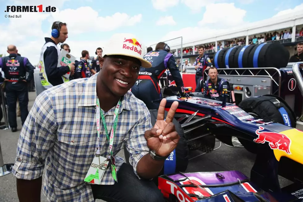 Foto zur News: NBA-Football-Star DeMarcus Ware von den Dallas Cowboys.
