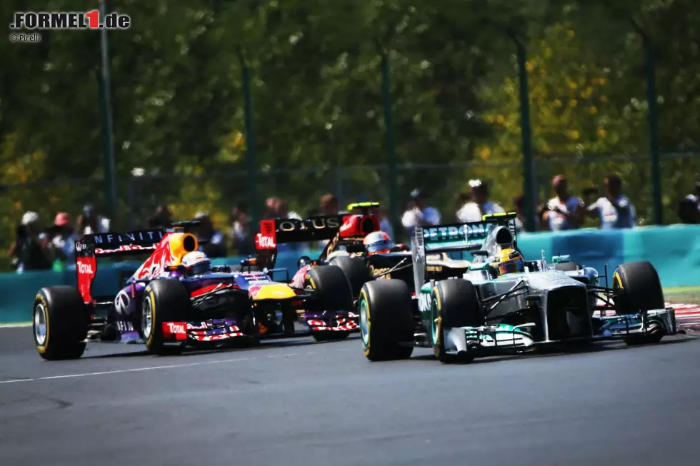 The Guardian (Großbritannien): "Hamiltons Performance am Sonntag veranschaulichte, welch herausragendes Talent seiner Zeit er ist. Er ignoriert Mercedes' fast neurotische Einstellung zum Thema Reifen und legt auf einem der schwierigsten Kurse, die die Formel 1 zu bieten hat, eines der größten Rennen seiner Karriere hin." Foto zur News: The Guardian (Großbritannien): "Hamiltons Performance am Sonntag veranschaulichte, welch herausragendes Talent seiner Zeit er ist. Er ignoriert Mercedes' fast neurotische Einstellung zum Thema Reifen und legt auf einem der schwierigsten Kurse, die die Formel 1 zu bieten hat, eines der größten Rennen seiner Karriere hin."