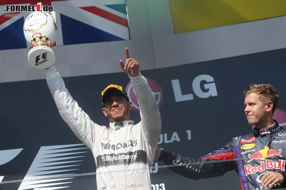 Foto zur News: The Telegraph (Großbritannien): "Während Mercedes, so scheint es, endgültig sein Reifenproblem gelöst hat, könnte Hamilton zum größten Herausforderer Vettels nach der Sommerpause werden."