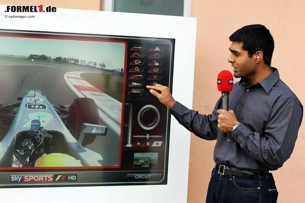 Endlich wieder Arbeit gefunden hat Karun Chandhok, indischer Ex-Grand-Prix-Pilot, der Anthony Davidson als Experten am Sky-Monitor vertreten darf. Foto zur News: Endlich wieder Arbeit gefunden hat Karun Chandhok, indischer Ex-Grand-Prix-Pilot, der Anthony Davidson als Experten am Sky-Monitor vertreten darf.