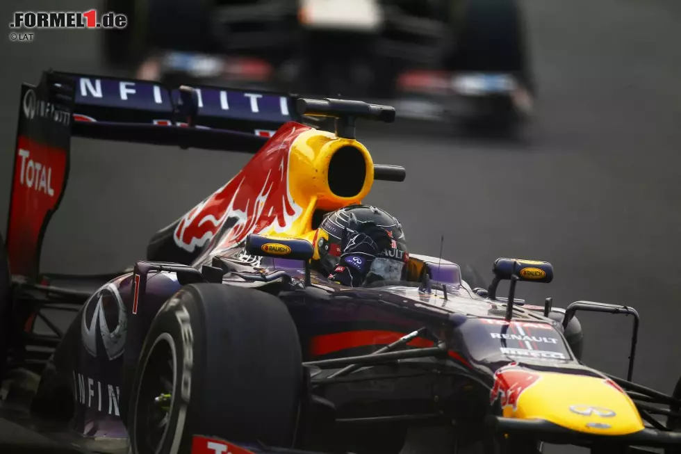 Die Presse (Österreich): "Sebastian Vettel - ein Weltmeister wie eine Maschine. Der Deutsche dominiert wie einst Michael Schumacher, der 26-Jährige und Red Bull liefern aber eine bessere Show." Foto zur News: Die Presse (Österreich): "Sebastian Vettel - ein Weltmeister wie eine Maschine. Der Deutsche dominiert wie einst Michael Schumacher, der 26-Jährige und Red Bull liefern aber eine bessere Show."
