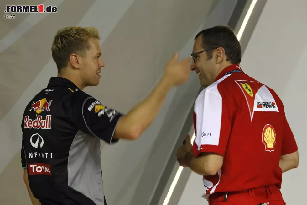 Corriere della Sera (Italien): "Früher oder später wird Vettel zu Ferrari wechseln. Der Junge kann jetzt zufrieden sein, doch in der Formel 1 spürt man das wahre Glück, das nur zur Ekstase wird, wenn man mit einem Ferrari siegt. Es ist unvermeidbar, dass Vettel eines Tages in Maranello landen wird. Fernando Alonso muss resignieren. Er muss aber begreifen, dass man die WM-Titel nicht alleine gewinnt, sondern dass man sich in den Dienst des Teams stellen muss." Foto zur News: Corriere della Sera (Italien): "Früher oder später wird Vettel zu Ferrari wechseln. Der Junge kann jetzt zufrieden sein, doch in der Formel 1 spürt man das wahre Glück, das nur zur Ekstase wird, wenn man mit einem Ferrari siegt. Es ist unvermeidbar, dass Vettel eines Tages in Maranello landen wird. Fernando Alonso muss resignieren. Er muss aber begreifen, dass man die WM-Titel nicht alleine gewinnt, sondern dass man sich in den Dienst des Teams stellen muss."