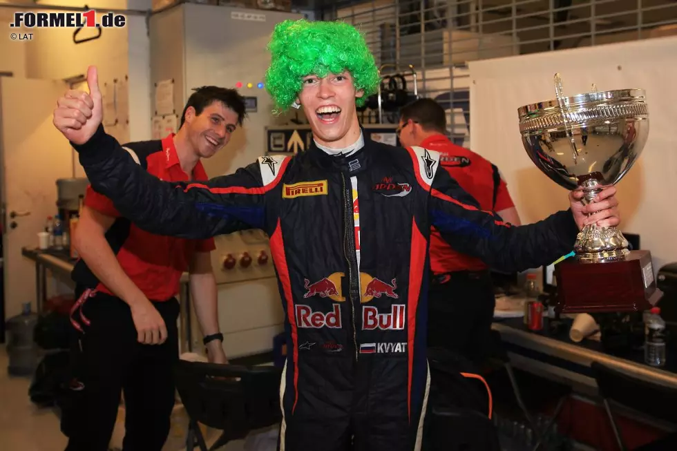 Im Go-Kart haben auch diese jungen Männer einst begonnen: Daniil Kwjat (19), GP3-Champion und seines Zeichens angehender Toro-Rosso-Pilot in der Formel 1, ... Foto zur News: Im Go-Kart haben auch diese jungen Männer einst begonnen: Daniil Kwjat (19), GP3-Champion und seines Zeichens angehender Toro-Rosso-Pilot in der Formel 1, ...
