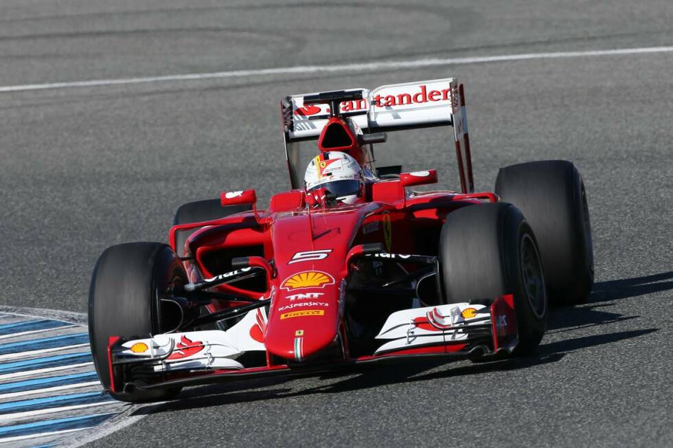 Foto zur News: Außer Konkurrenz: Ungewohnt schlicht kommt Vettels Design bei seinem neuen Arbeitgeber Ferrari daher. Der Heppenheimer hat angekündigt, dass er das Design während der Saison größtenteils unverändert lassen will. Doch wer den vierfachen Weltmeister kennt, der weiß, dass er sich mit Sicherheit noch etwas Besonderes einfallen lassen wird.
